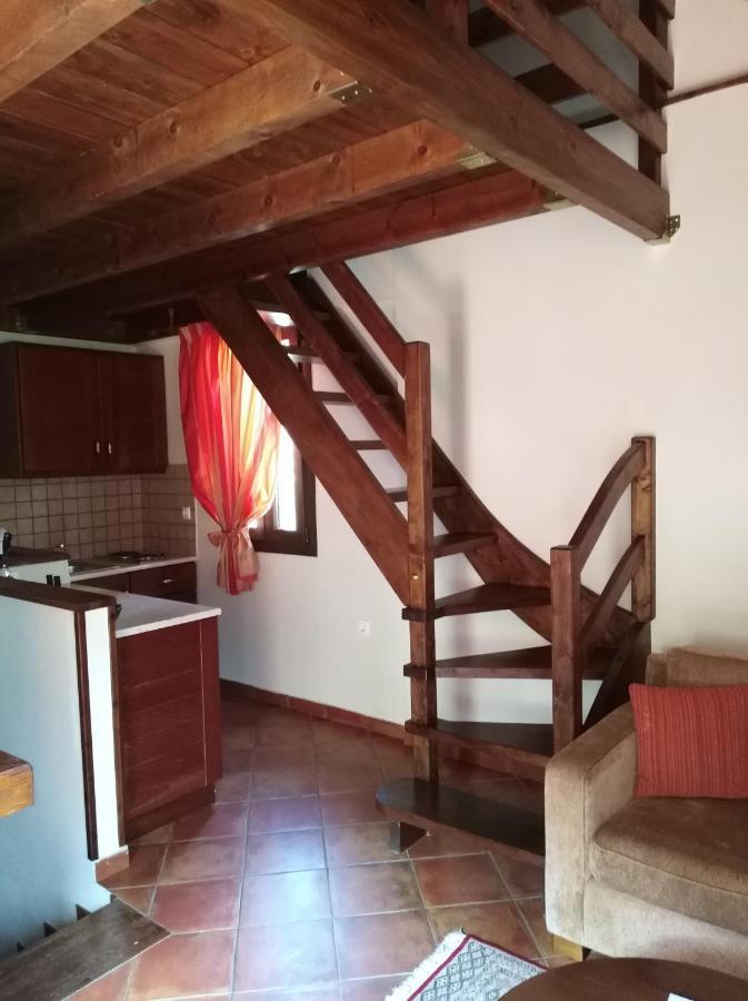 Dryas Guesthouse Полидросос Екстериор снимка