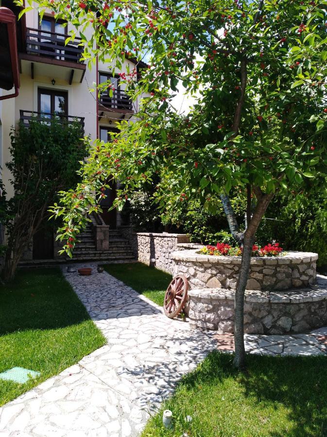 Dryas Guesthouse Полидросос Екстериор снимка