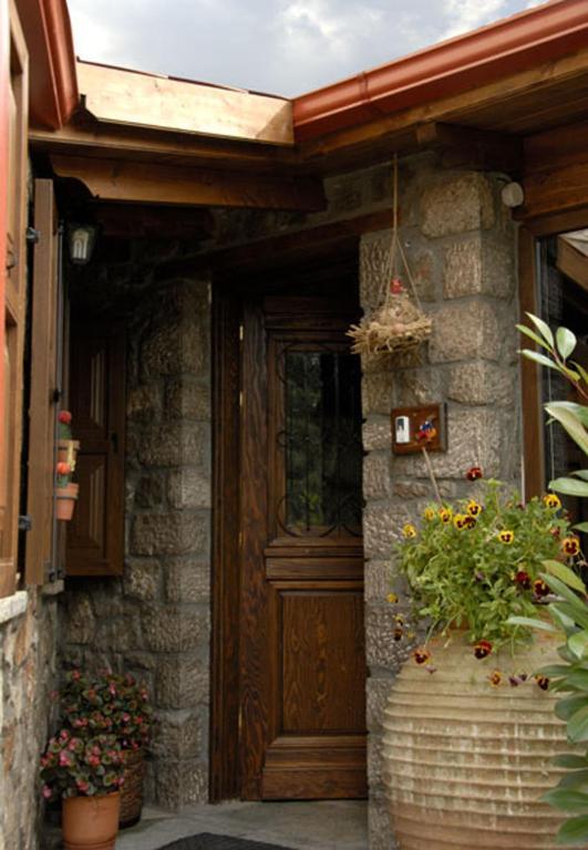 Dryas Guesthouse Полидросос Екстериор снимка